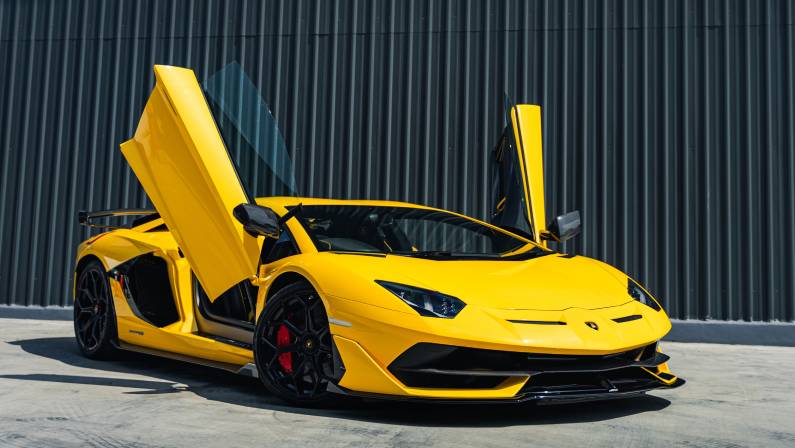 Exotic car